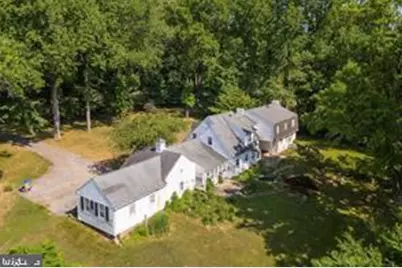 402 S Newtown Street Road, Newtown Square, PA 19073 - Photo 1