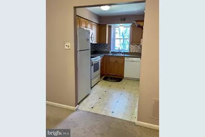 804 South Avenue #D7, Secane, PA 19018 - Photo 16