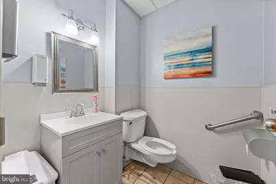 301 W Chester Pike #101, Havertown, PA 19083 - Photo 18