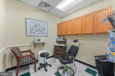 301 W Chester Pike #101, Havertown, PA 19083 - Photo 32