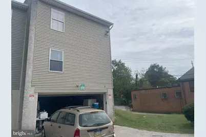 32 N Wycombe Avenue, Lansdowne, PA 19050 - Photo 2