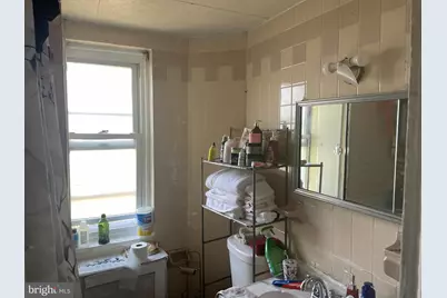 112/114 Pusey Avenue, Collingdale, PA 19023 - Photo 6