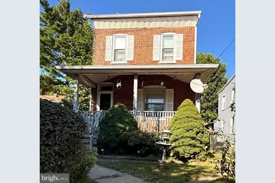 330 Fairview, Crum Lynne, PA 19022 - Photo 1