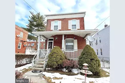 330 Fairview, Crum Lynne, PA 19022 - Photo 1