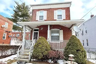 330 Fairview, Crum Lynne, PA 19022 - Photo 1