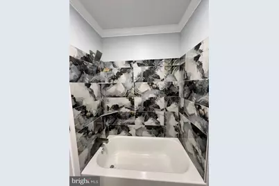 710 Lamokin Street, Chester, PA 19013 - Photo 16