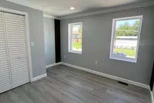 710 Lamokin St, Chester, PA 19013 - Photo 4