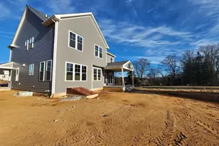 324 Bishop Hollow Rd, Newtown Square, PA 19073 - Photo 2