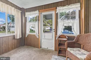 128 E Cooke Ave, Glenolden, PA 19036 - Photo 4