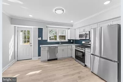 125 White Avenue, Marcus Hook, PA 19061 - Photo 8