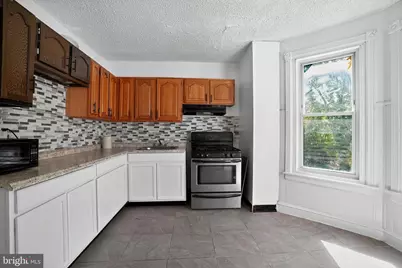 2032 Edgmont Avenue, Chester, PA 19013 - Photo 4