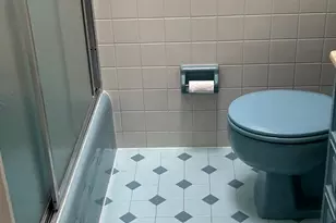 2404 Stoneybrook Ln, Drexel Hill, PA 19026 - Photo 12