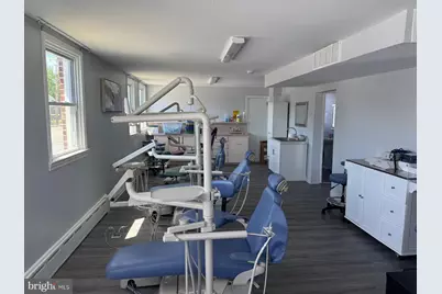 4201 Edgmont Avenue, Brookhaven, PA 19015 - Photo 6