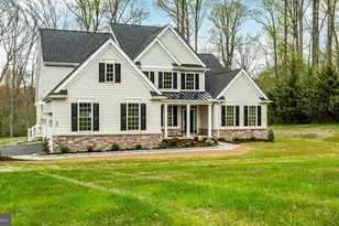 109 W Forge Rd, Glen Mills, PA 19342 - Photo 1