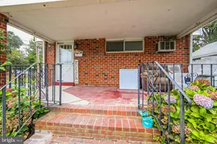 200 E Roland Rd, Brookhaven, PA 19015 - Photo 8