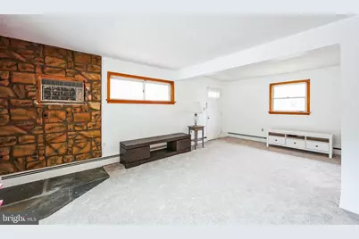 200 E Roland Road, Brookhaven, PA 19015 - Photo 8