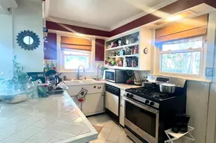 241 Rockingham Rd, Bryn Mawr, PA 19010 - Photo 2