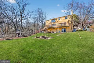 315 Beechtree Dr, Broomall, PA 19008 - Photo 2