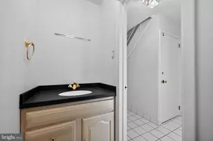 315 Beechtree Dr, Broomall, PA 19008 - Photo 18