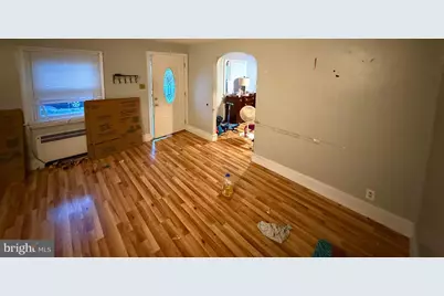 240 Glendale Road, Upper Darby, PA 19082 - Photo 6