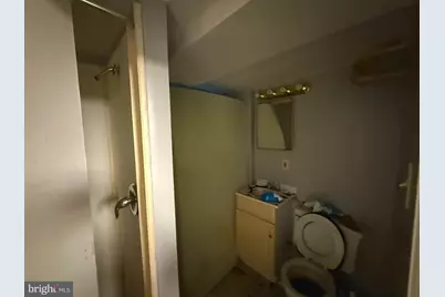 240 Glendale Road, Upper Darby, PA 19082 - Photo 16