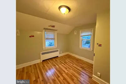 240 Glendale Road, Upper Darby, PA 19082 - Photo 10