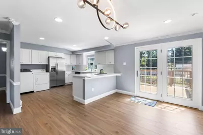 343 Sugartown Road #B, Wayne, PA 19087 - Photo 2