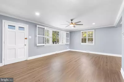 343 A Sugartown Road #A, Wayne, PA 19087 - Photo 2