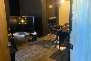 346 Long Ln, Upper Darby, PA 19082 - Photo 2