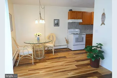 1016 W Baltimore Pike #E-11, Media, PA 19063 - Photo 8