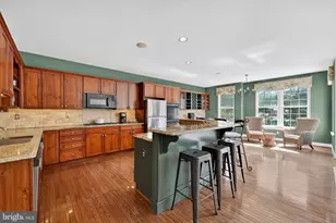 222 Hillsboro Mills Ln, Wallingford, PA 19086 - Photo 8