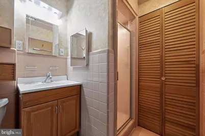 319 Crestview Circle, Media, PA 19063 - Photo 18