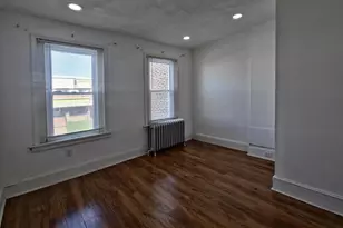 807 W 7th St, Chester, PA 19013 - Photo 12