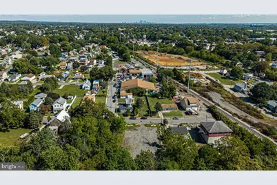 115 Youngs Avenue, Crum Lynne, PA 19022 - Photo 6