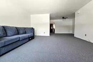 531 Pershing Ave, Darby, PA 19023 - Photo 16