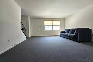 531 Pershing Ave, Darby, PA 19023 - Photo 14