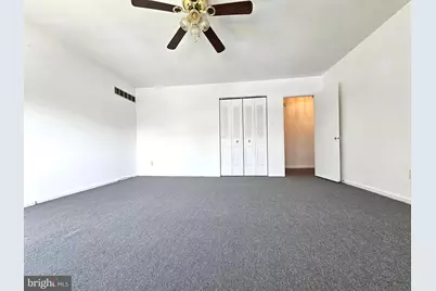 531 Pershing Avenue, Collingdale, PA 19023 - Photo 24