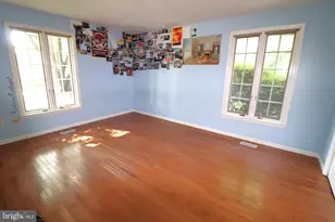 2734 Old Cedar Grove Rd, Broomall, PA 19008 - Photo 18