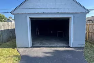 125 N Scott Ave, Glenolden, PA 19036 - Photo 6