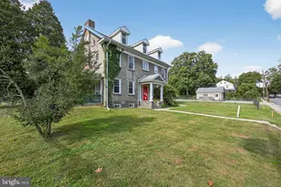 223 E Park Rd, Havertown, PA 19083 - Photo 6