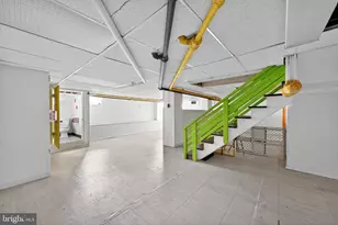 223 E Park Rd, Havertown, PA 19083 - Photo 44