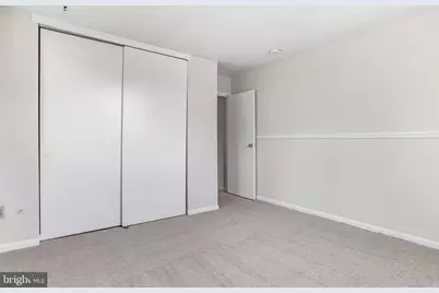 100 E Glenolden Avenue #B-6, Glenolden, PA 19036 - Photo 8