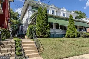 9 Harrison Ave, Clifton Heights, PA 19018 - Photo 2