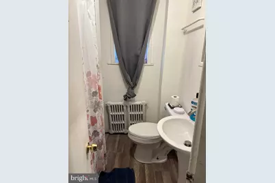 902 Maple Terrace, Darby, PA 19023 - Photo 8