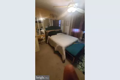 1044 Pine Street, Darby, PA 19023 - Photo 14