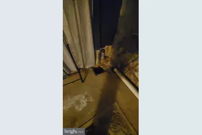 1044 Pine Street, Darby, PA 19023 - Photo 22