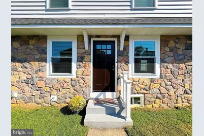 726 W Brookhaven Road, Wallingford, PA 19086 - Photo 2