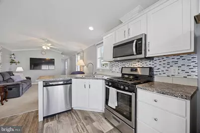 8 Travelo Lane, Media, PA 19063 - Photo 6