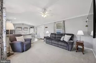 8 Travelo Ln, Media, PA 19063 - Photo 4