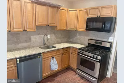 214 S 2nd Street, Darby, PA 19023 - Photo 6